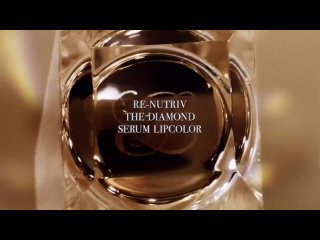 A mulher mais linda do mundo! Novo vídeo promocional de Ana de Armas para a Estée Lauder.
