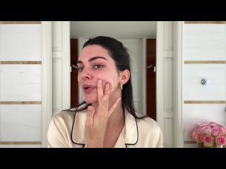 Kendall Jenner’s Guide to “Spring French Girl“ Makeup | Beauty Secrets | Vogue