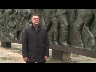 Михаил Ведерников поздравил псковичей с Днем защитника Отечества