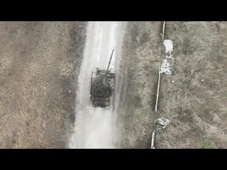 Танкисты и операторы ударных БпЛА 1-го армейского корпуса Южной ГрВ уничтожили опорник ВСУ на Донецком направлении СВО