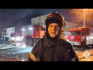 Человек погиб во время пожара на предприятии по производству пакетов в Ижевске