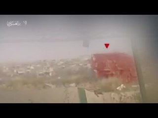 Les combattants de la Rsistance palestinienne ciblent un bulldozer isralien D9