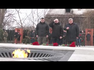 🇷🇺La flamme éternelle brûlera désormais sur le mémorial reconstruit de la mine Donetsk 4/4-bis comme souvenir éternel d’une terr