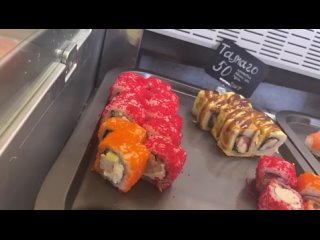 Video von SEKAI NO SUSHI Киселевск |  Суши Пицца Доставка