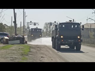 Специалисты РХБ защиты Ясненского ракетного соединения проводят дезинфекцию пострадавших от паводков районов Оренбуржья