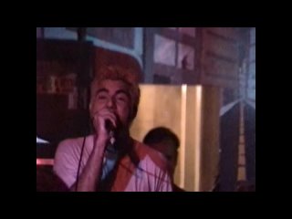 DEFTONES 1997 09 11 - Sacramento, CA Be Quiet and Drive LIVE DEBUT