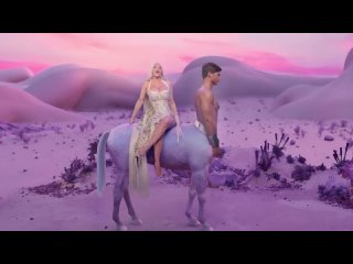 Shakira, Cardi B - Puntera (Official Video).mp4