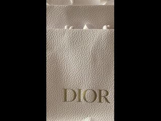 2024: Николь Уоллес в рекламе «Dior».