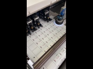 Видео с производства наклеек в рулоне онлайн-типографии ПроПринт