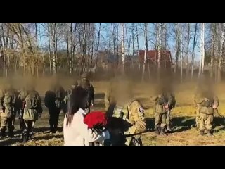 Боец из Нижнего Новгорода, позывной Гюрза, сделал предложение своей девушке в зоне СВО