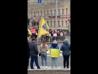 В воскресенье в Харькове снова прошел митинг в поддержку военопленных ВСУ