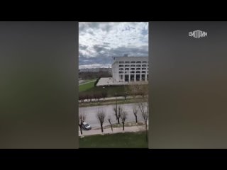 Бросавший коктейли Молотова во Владимире мужчина попал на видео