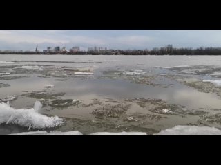 На Иртыше вскрылся лед