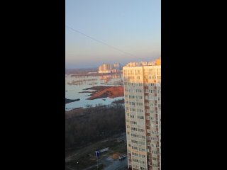 Уровень воды в реке Урал под Оренбургом вырос на 6 см — до 1060 см. Власти призывают жителей покинуть зону подтопления