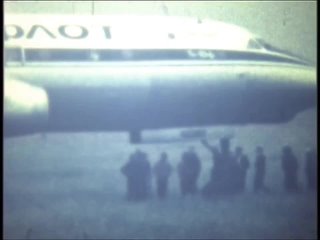 Кадры посадки Ту-104 на Бердский аэродром