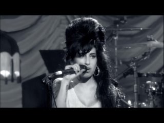 Amy Winehouse - Tears Dry On Their Own