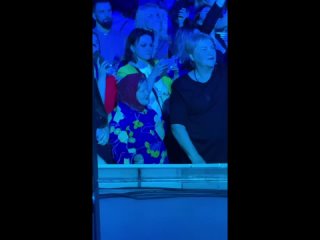 🎤 Сергей Лазарев обещал оказать помощь своей пожилой поклоннице, которую в интернете прозвали «диско-бабушкой».