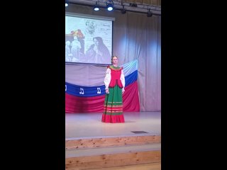 Солистка вокальной группы “Раздолье“ Рыженкова Наталья