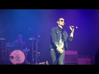 Chester Bennington, Kings of Chaos-White Wedding(Boston 2016)