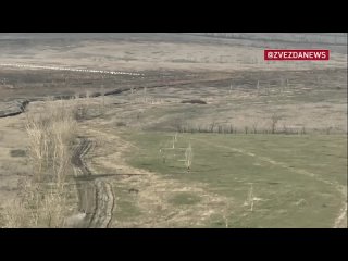 Настоящий блокбастер с погоней и разрывами показали Ставропольские десантники при смене стартовой позиции расчета FPV-дронов