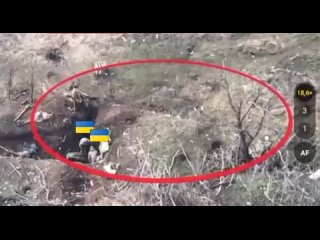 Не знали, что рыли могилу себе «Упыри» хоронят украинских боевиков в их же норах