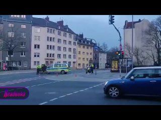 В Германии вооруженный человек взял в заложники людей в больнице — пока неясно, есть ли жертвы и предъявляет ли... (видео)