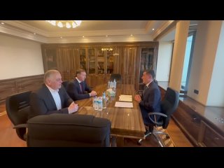 Сегодня Председатель Народного Собрания Заур Аскендеров встретился с Первым вице-спикером Милли Меджлиса Азербайджанской Республ