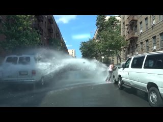 2019-07-23 Поездка по Бронксу в самый жаркий день в году.