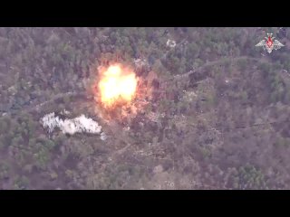 🇷🇺🚀🔥 Кадры уничтожения подразделений 32-й механизированной бригады ВСУ двумя ракетами ОТРК «Искандер»
