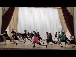Занятие в образцовом детском хореографическом коллективе «Ритм»