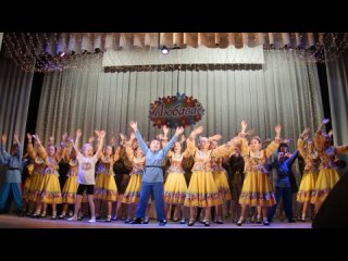 Танцевальный коллектив Любава финальный номер отчётного концерта 26 апреля 2023 г.