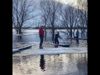 Небольшой видеоотчёт с открытия SUPсезона-2024. 30 марта. Агро-Пустынь - Старица