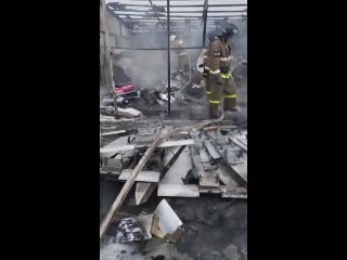 Появилось видео последствий удара украинских беспилотников по складу авиабомб с УМПК на территории аэродрома Кущёвская в Краснод