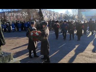 Возложение цветов к Мемориалу Славы состоялось в Барнауле