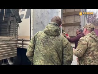 Волонтеры “Единой России“ из Краснодарского края передали гуманитарную помощь для жителей и военных Херсонской области