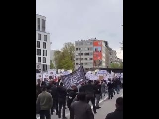 В Германии разрешили митинг, на котором призывали установить в стране халифат