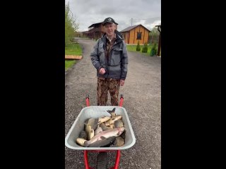 Видео от Рыболовный клуб и база семейного отдыха “Чайка“