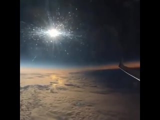 Полное затмение Солнца из самолёта