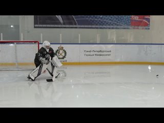 Преодолевая лёд: интенсивные тренировки для юных хоккеистов.