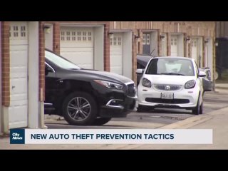 Canadian police recommend leaving car keys visible inside vehicles as a strategy to prevent conflicts with thieves