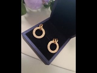 Видео от Золотая Зая Jewellery Ювелирная бижутерия