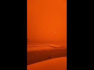 Марсианский пейзаж. Песчаная буря в Нааме (Алжир, ).
