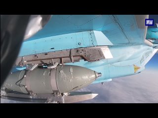 The Su-34 fighter-bomber destroyed enemy deployment sites in the Kupyansk direction