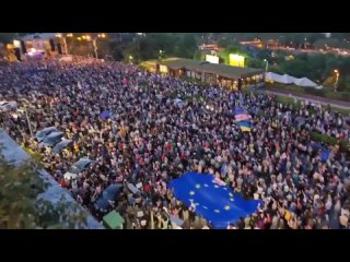 ⭐⭐⭐⭐⭐Des milliers de personnes ont manifesté en Géorgie pour protester contre la « loi russe »