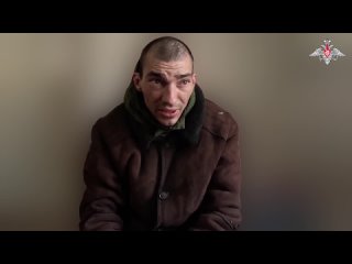 Украинский боевик прочитал листовку и сдался в плен
