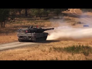 Leopard-2-Best-of-the-Best_2.mp4