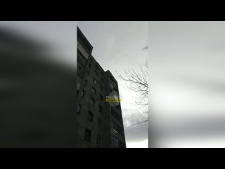 На улице Металлургов в многоэтажке вспыхнул пожар (г)