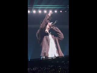 240224 Run away on Tokyo Dome Taemin vocal