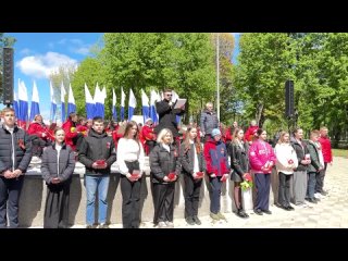 В Орле на 9 мая торжественно вручили первые паспорта Активистам | Движение Первых