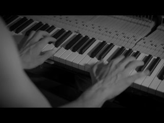 Andrea Vanzo - 'Amelie' - 'Comptine dun autre ete, lapres-midi (reimagined) (Official Video)'